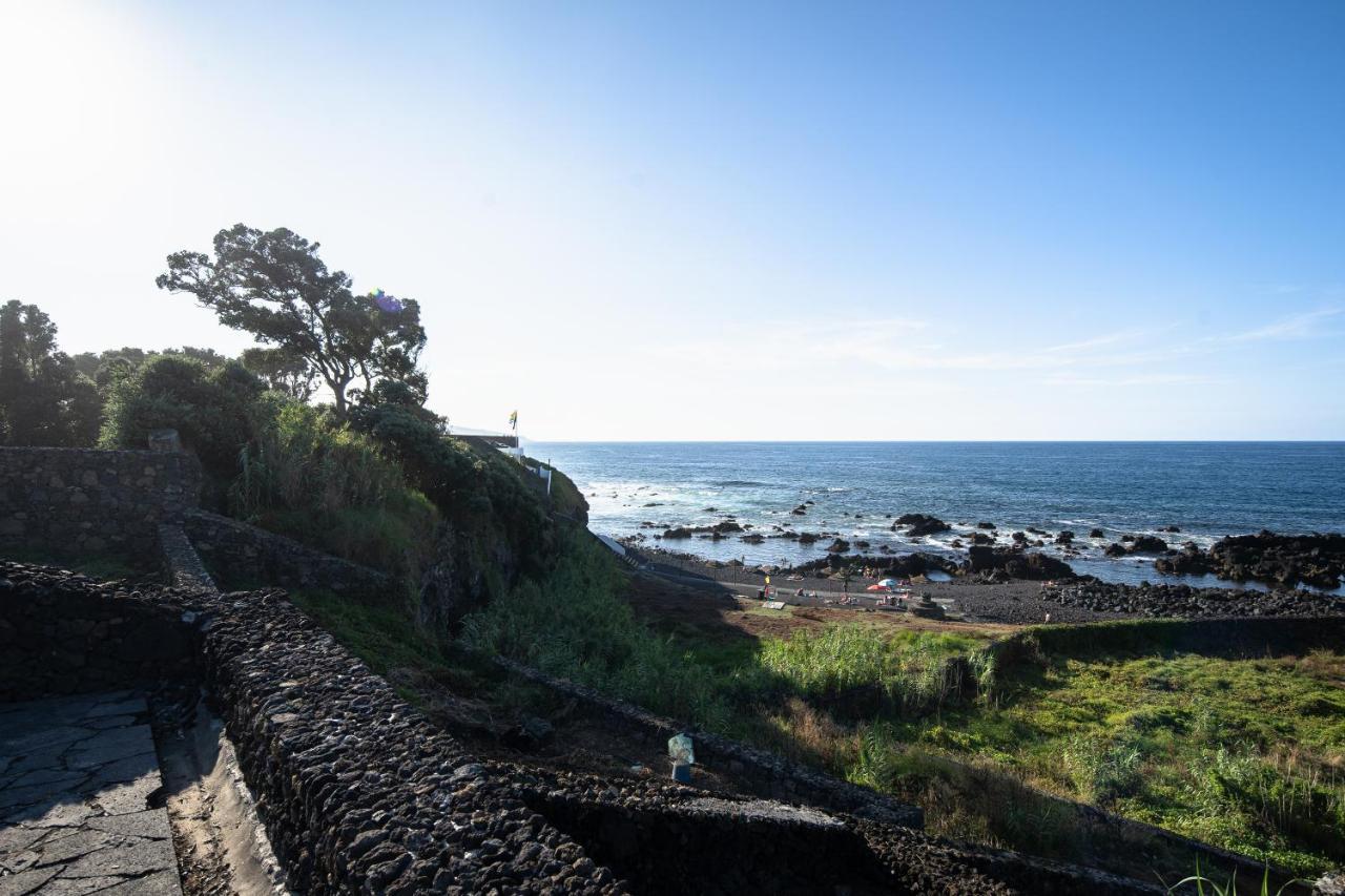 Entre Muros - Turismo Rural - Casa Com Jardim E Acesso Direto Ao Mar Ribeira Grande Eksteriør billede