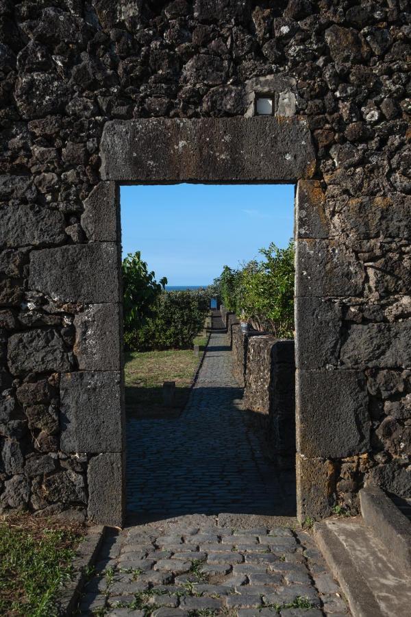 Entre Muros - Turismo Rural - Casa Com Jardim E Acesso Direto Ao Mar Ribeira Grande Eksteriør billede